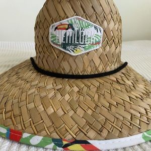 Hemlock beach hat